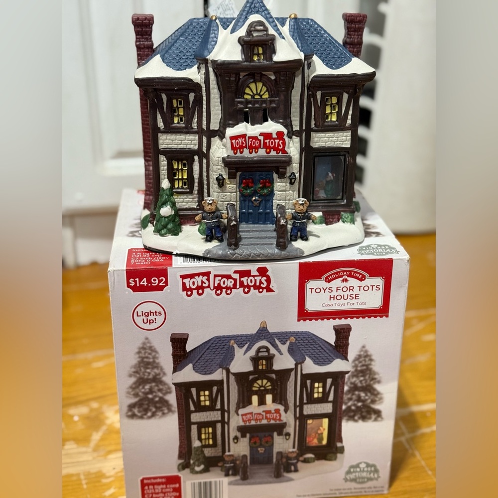 Vintage Holiday House Toys for Toys with Lights 2019